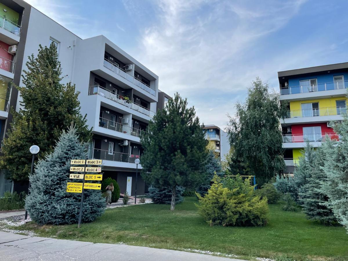 Bucharest Airport Henri Coanda & Therme-Self Check-In 오토페니 외부 사진